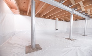 Crawl space structural support jacks installed in Chandler
